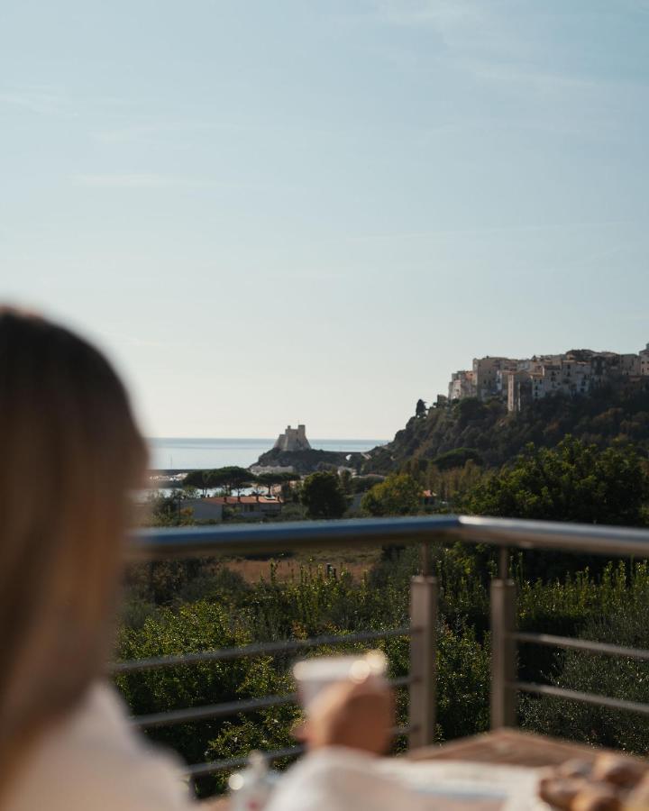 Hotel Grotta Di Tiberio Sperlonga Exteriör bild